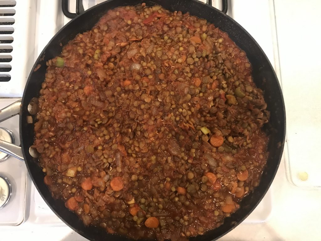 a pan of cooked sloppy joe lentils